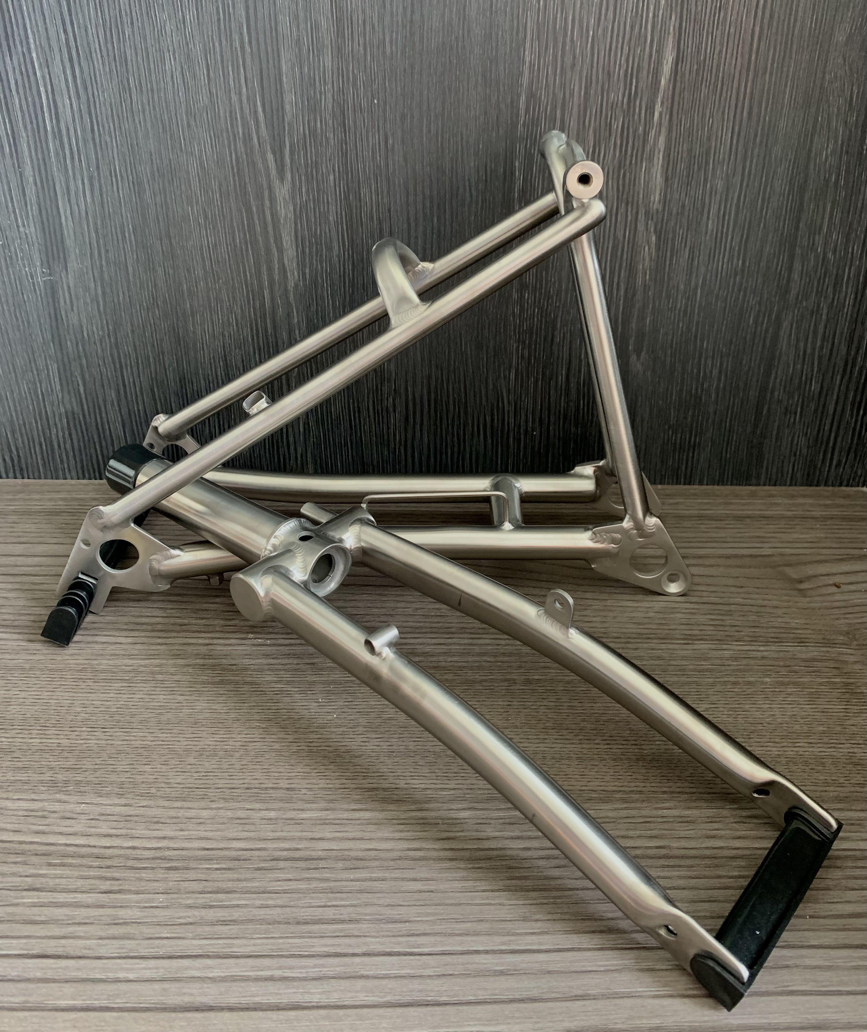 Brompton titanium Fork Triangle Stem
