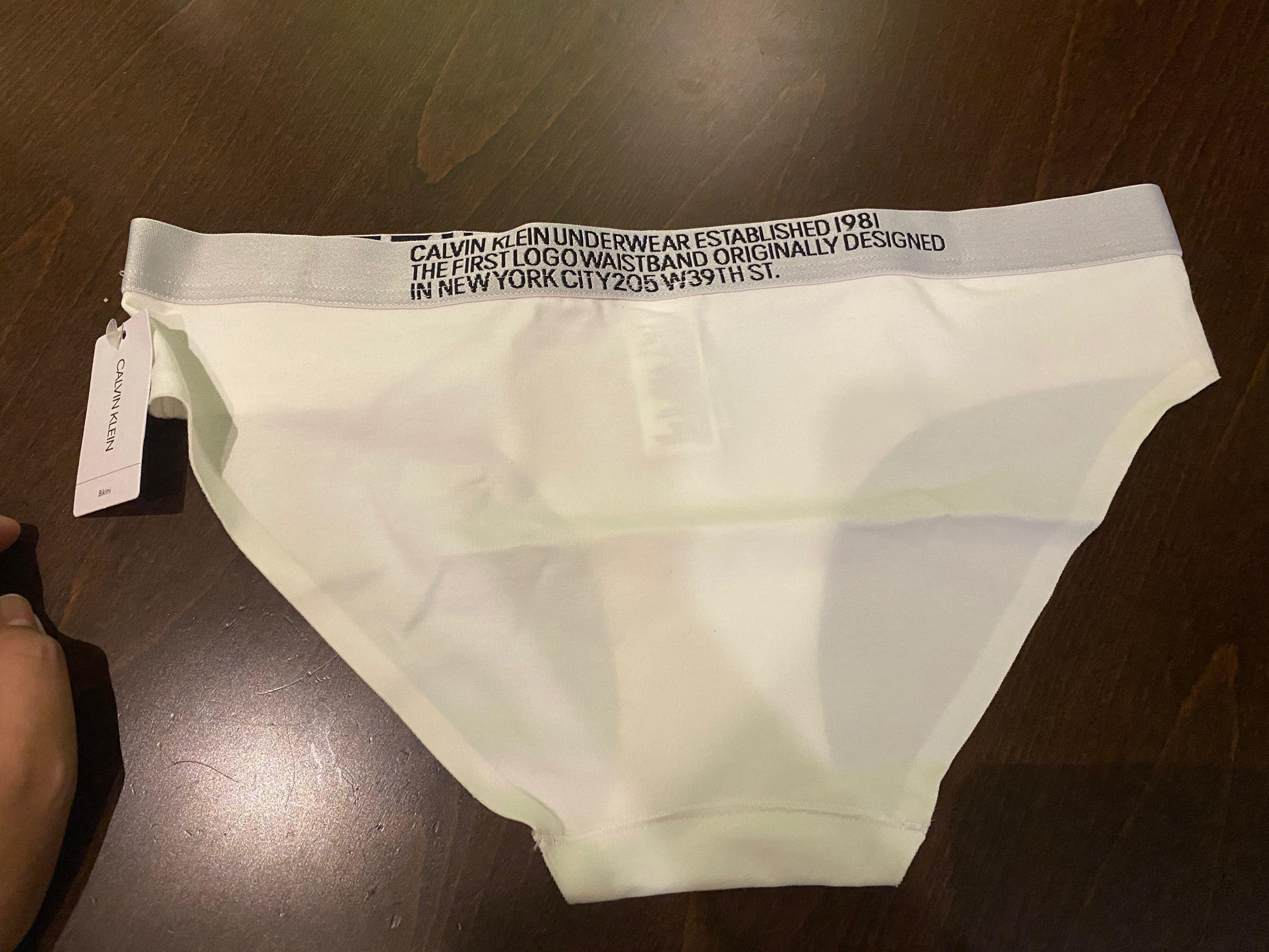 Calvin Klein Bra & Panty Set Statement 1981 Limited, Women's Fashion