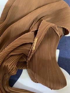 (Category: ) located in . Submitted by mariposapreloved (Listing ID 1126586563, Image 1). Description: .