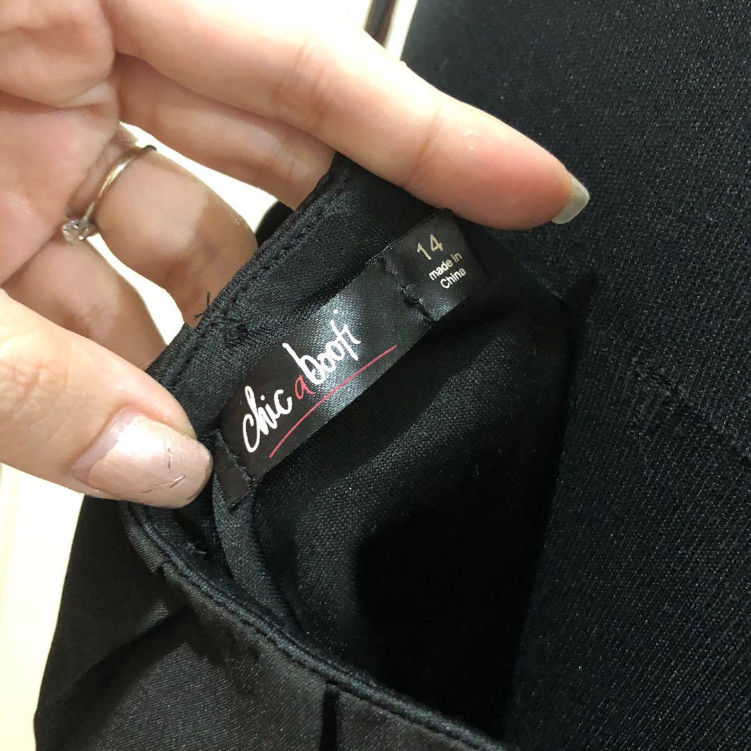 Chic a booti crop top (L/XL) (Category: Blouses) located in Marikina City. Submitted by mpaurf (Listing ID 1126577364, Image 3). Description: Decluttering sale! Selling my personal preloved clothes! 🌸 - fits L - XL frames - used once - payment via BDO/GCash - shipping via Lalamove, Grab or J&T - meet-up in Marikina (with handling fee).