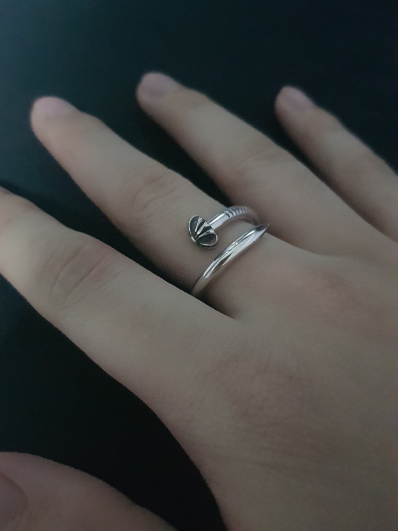 Nail ring cheap chrome hearts