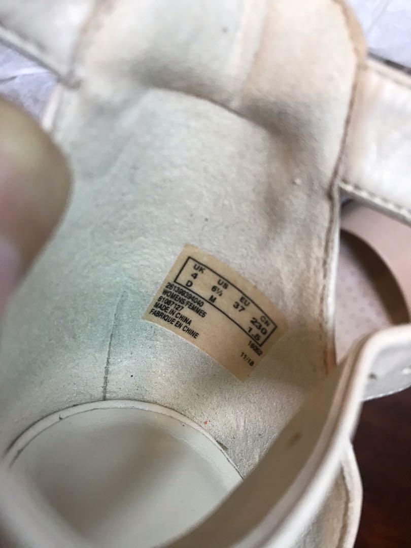 Clarks deva sales mae blush