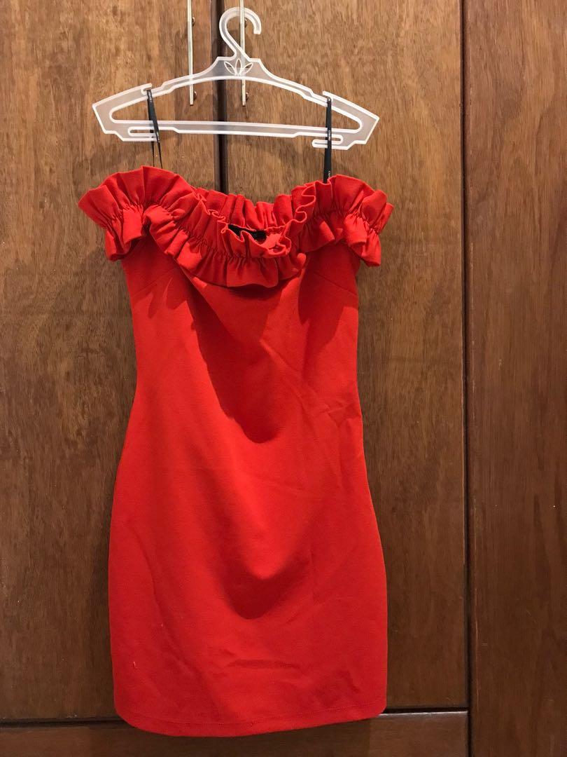 Forever 21 red off the shoulder dress outlet