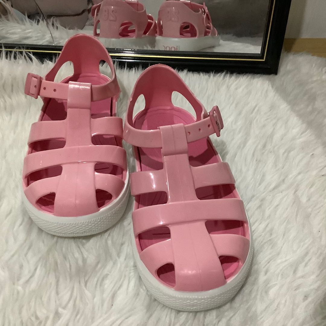 igor sandals pink Babies Kids Babies Kids Fashion on Carousell