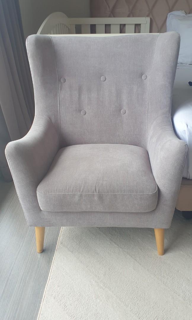 Informa Arm Chair in excellent condition