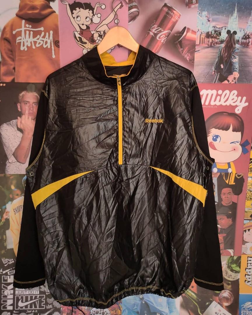 jaket running reebok