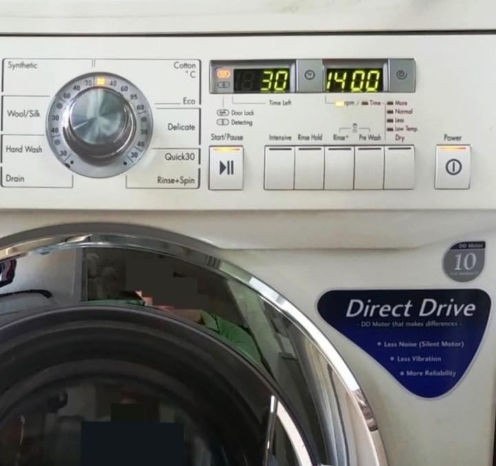 LG TROMM (8/4KG) washer /dryer, TV & Home Appliances, Washing Machines and Dryers on Carousell