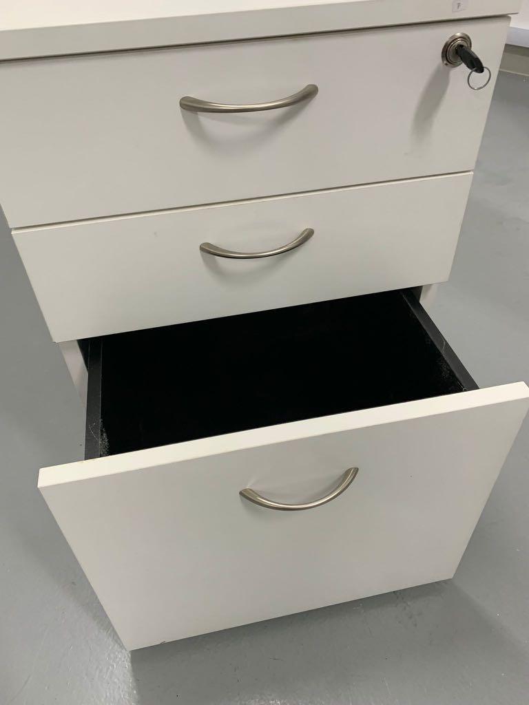 Lockable Pedestal Drawers, Furniture & Home Living, Furniture, Shelves