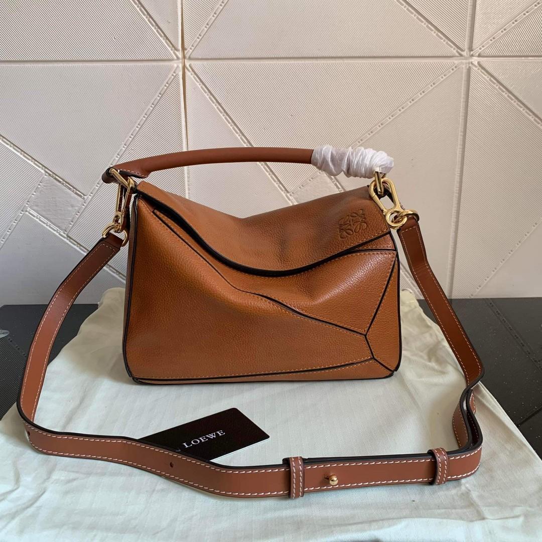 Loewe puzzle grained leather sale