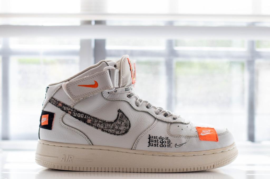 Nike air force 1 mid just do it black deals