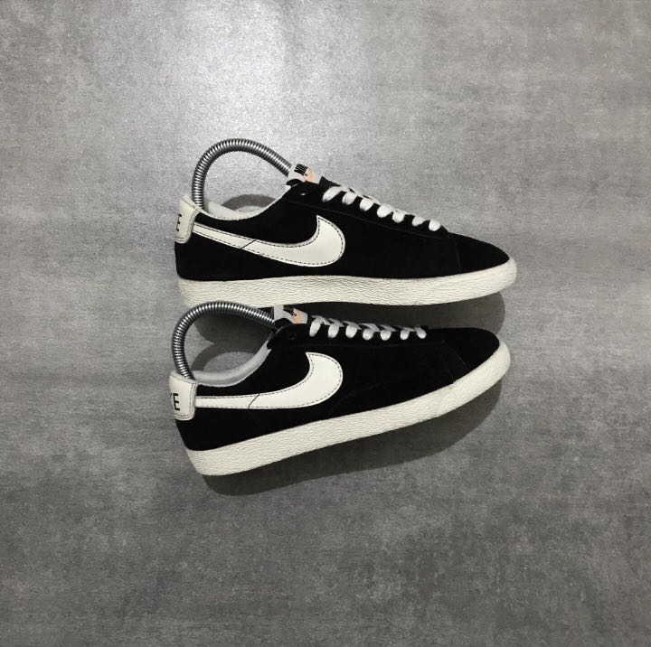 Nike Blazer Low Retro, Fesyen Wanita, Sepatu di Carousell