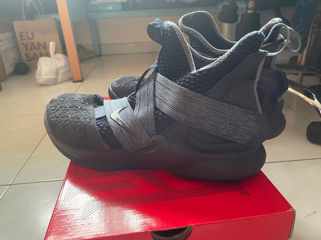 Soldier 12 anchor store