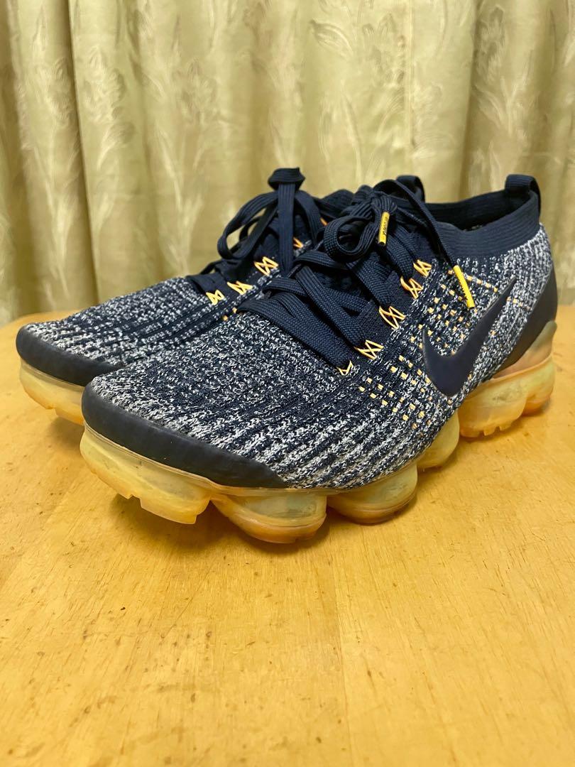Nike vapormax deals college navy