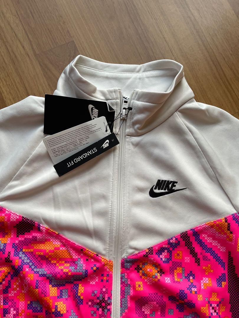 Nike Sportswear Women's Printed Jacket BV2827-030; Size Medium
