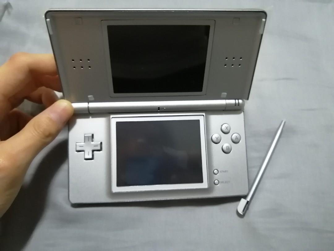 Grey nintendo shop ds