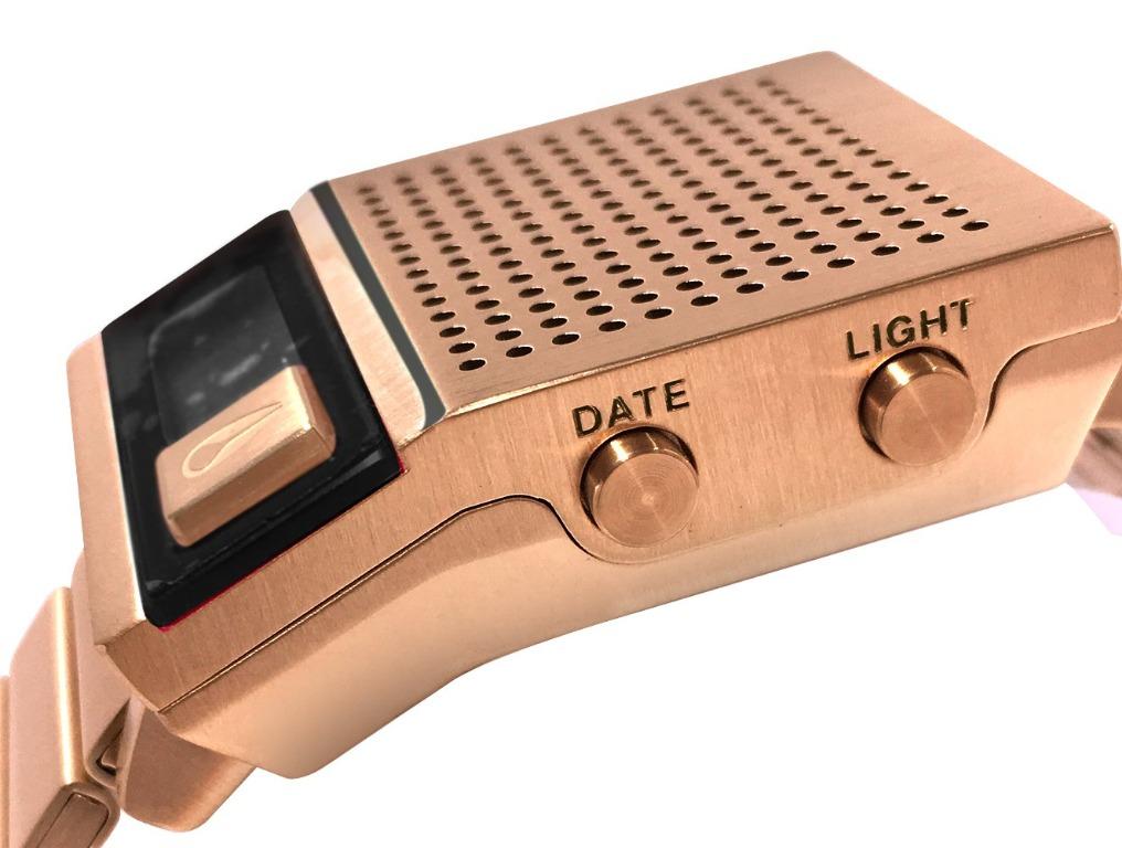 Nixon dork discount too gold