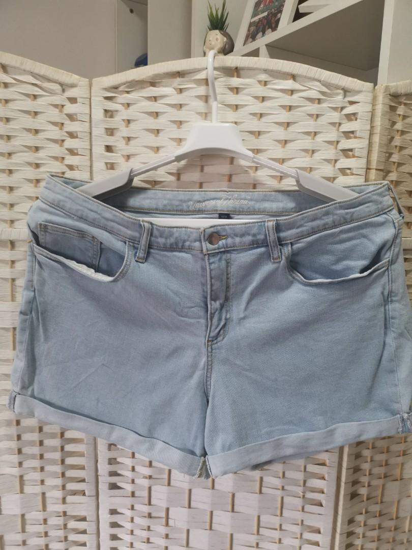 blue jeans shorts stretchable material 