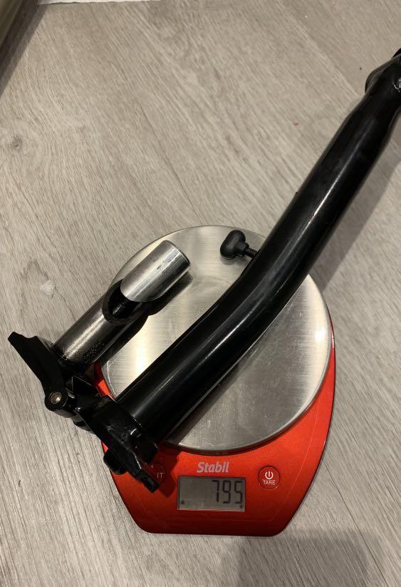 Brompton Titanium Stem (Category: Parts & Accessories) located in Singapore. Submitted by bromprr_type_r_31 (Listing ID 1125882833, Image 8). Description: Interested can PM me for better quality video/photos of the M/S stem You can look at other listings on titanium fork and triangle. Raw finishing $640 Titanium S stem 557g Another photo is stock M stem weight.