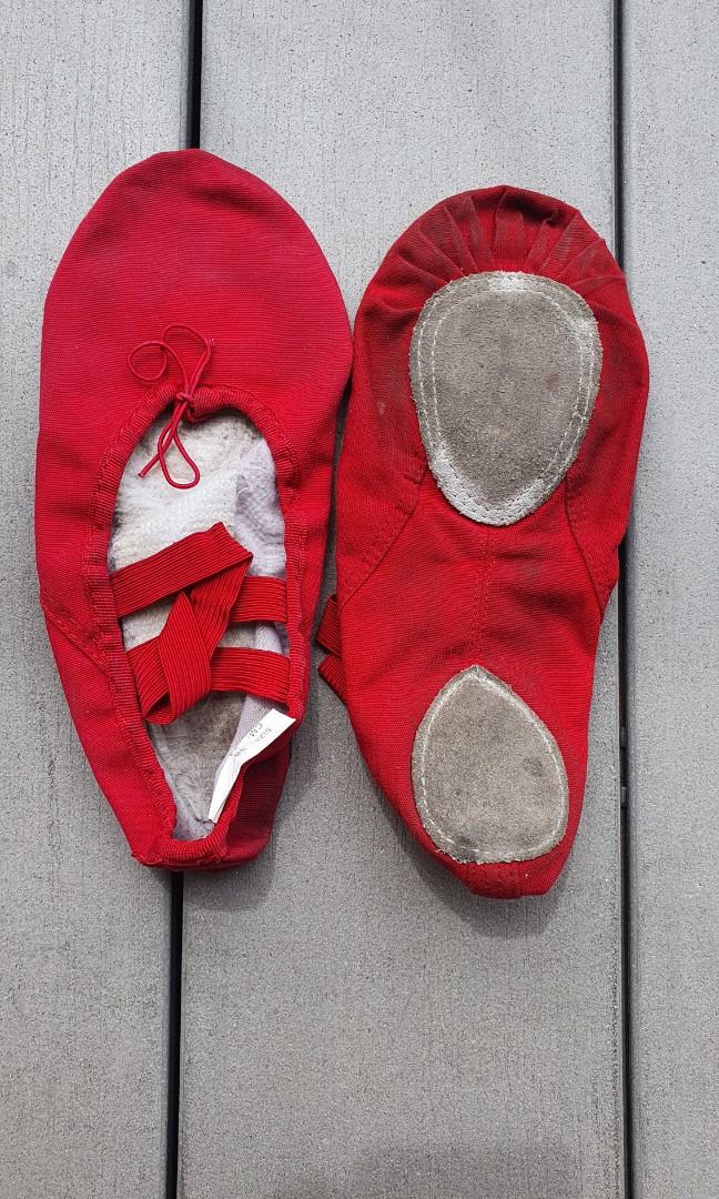 Red rain shop ballet shoes