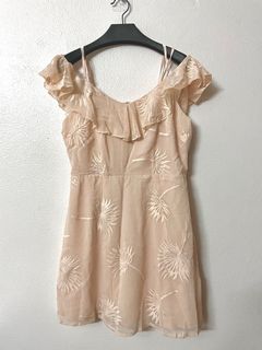 (Category: ) located in . Submitted by jessepreloved (Listing ID 1126666041, Image 1). Description: .