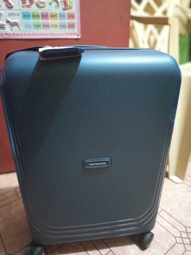 SAMSONITE CABIN SIZE, Hobbies & Toys, Travel, Luggage on Carousell