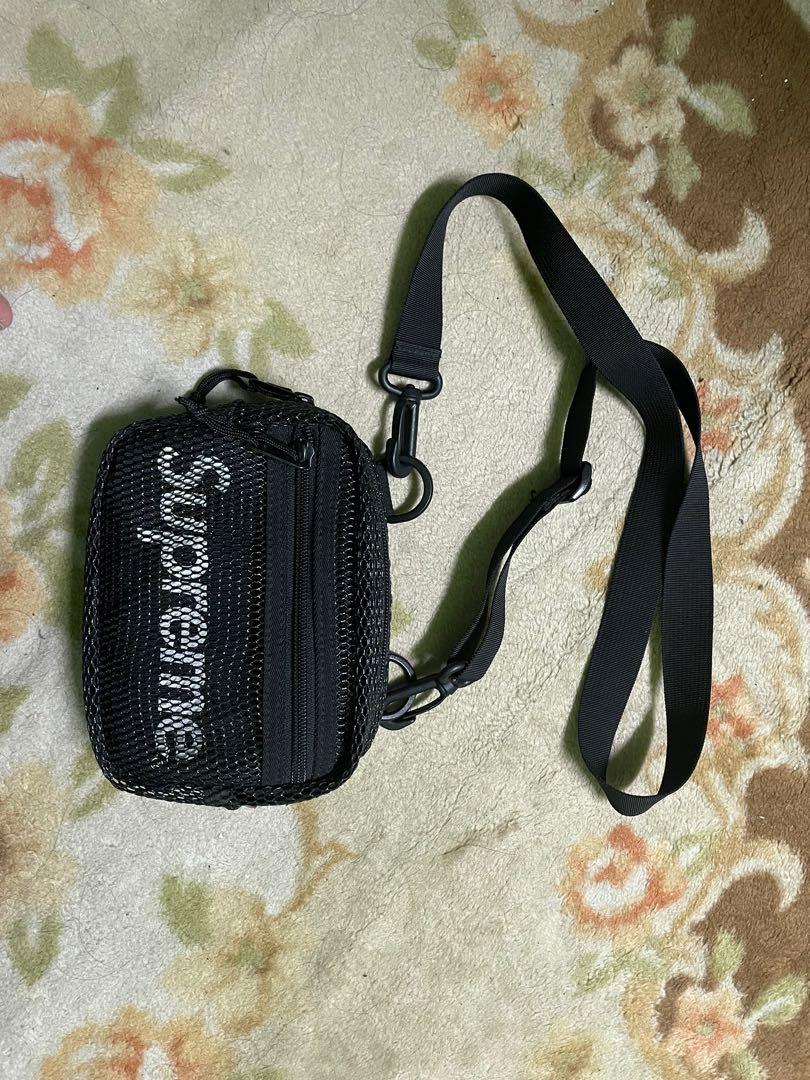 Supreme ss20 shoulder bag on 2025 body