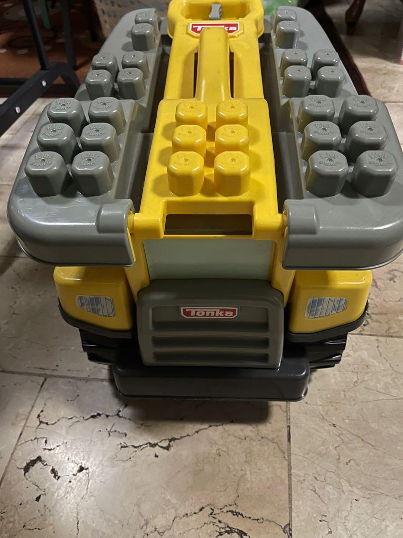Tonka Mighty Builders Heavy duty Tow N Go Tuff Truck Babies