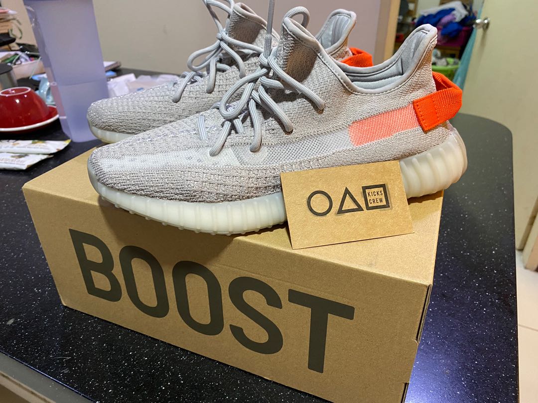 yeezy boost qrew kicks