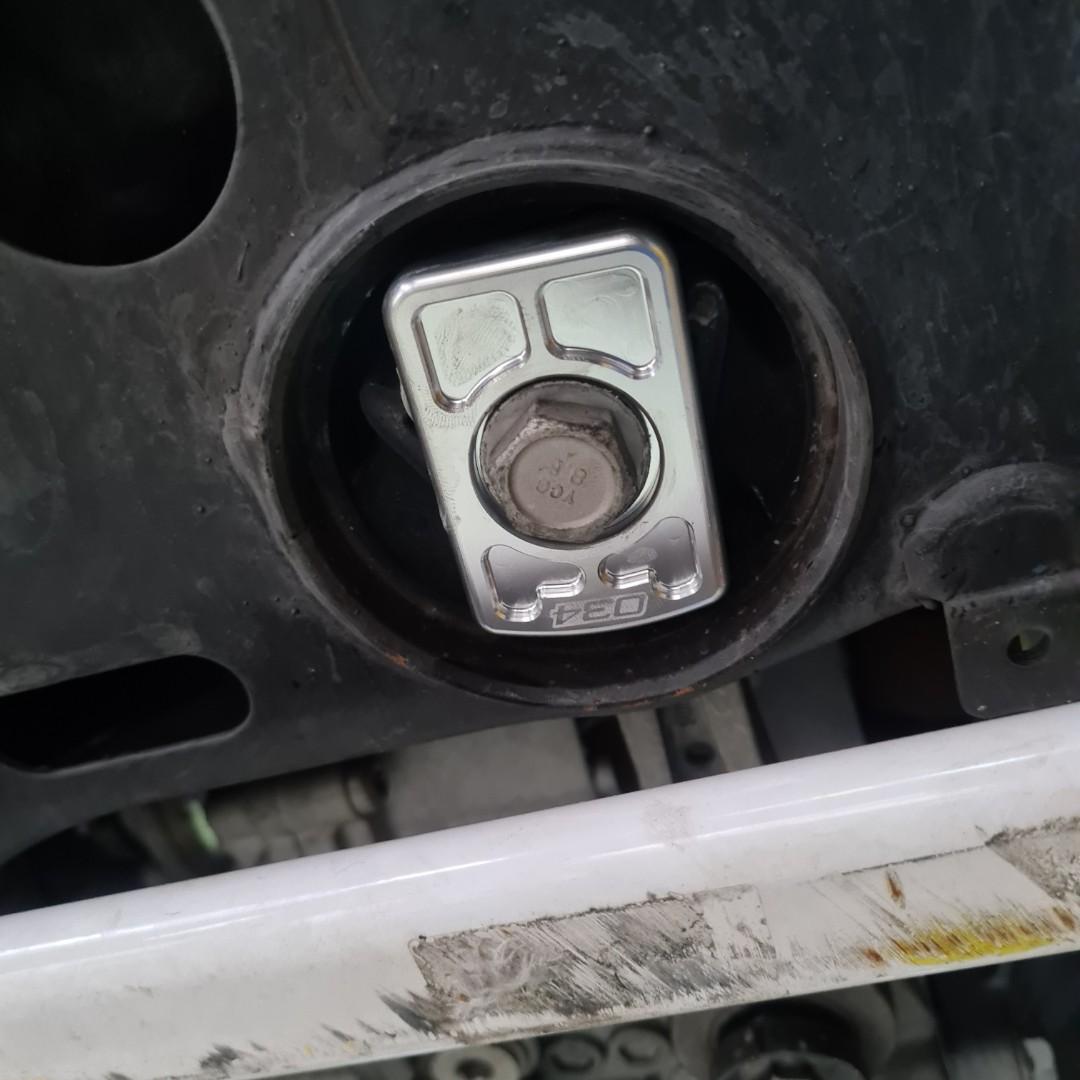 Vw mk5 mk6 volkswagen Audi 034 Motorsports 034-TSI-DBMI dogbone mount insert  full set, Car Accessories, Accessories on Carousell