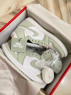 (Category: ) located in . Submitted by weiling715 (Listing ID 1123278743, Image 1). Description: .