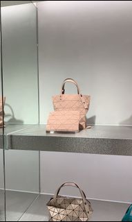 （分類：）位於 。 由 bagahk 提交（商品編號 1123241137，圖片 1）。簡介： 。