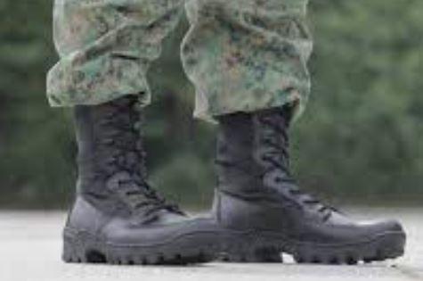 Brand New Army Boots Size 11 For Sale