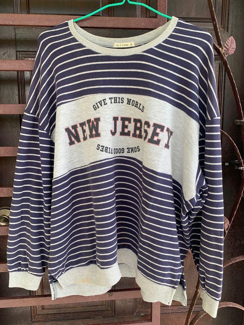Sweatshirt outlet hotsell