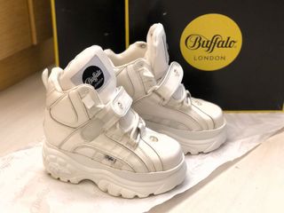 （分類：）位於 。 由 milocchan 提交（商品編號 1123154227，圖片 1）。簡介： 。