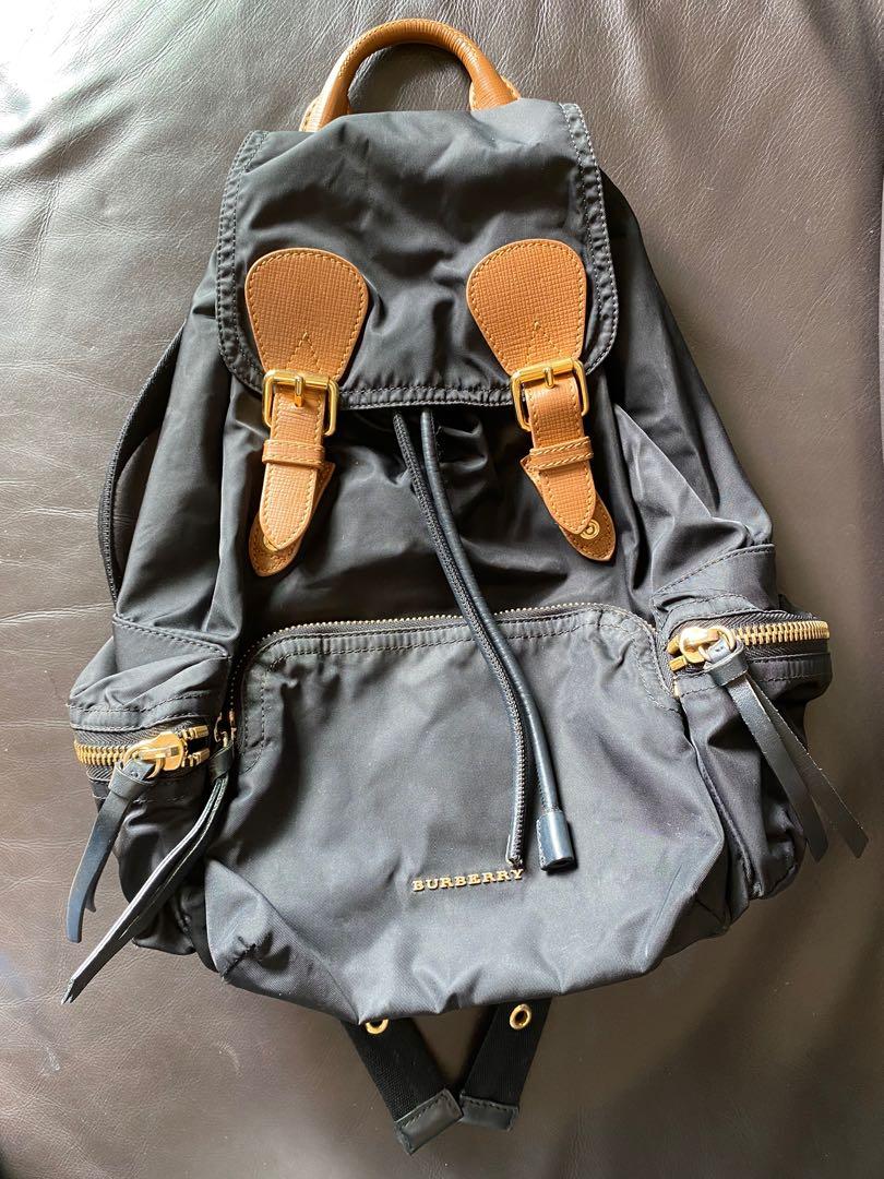 Burberry Backpack medium size, 名牌, 手袋及銀包 Carousell