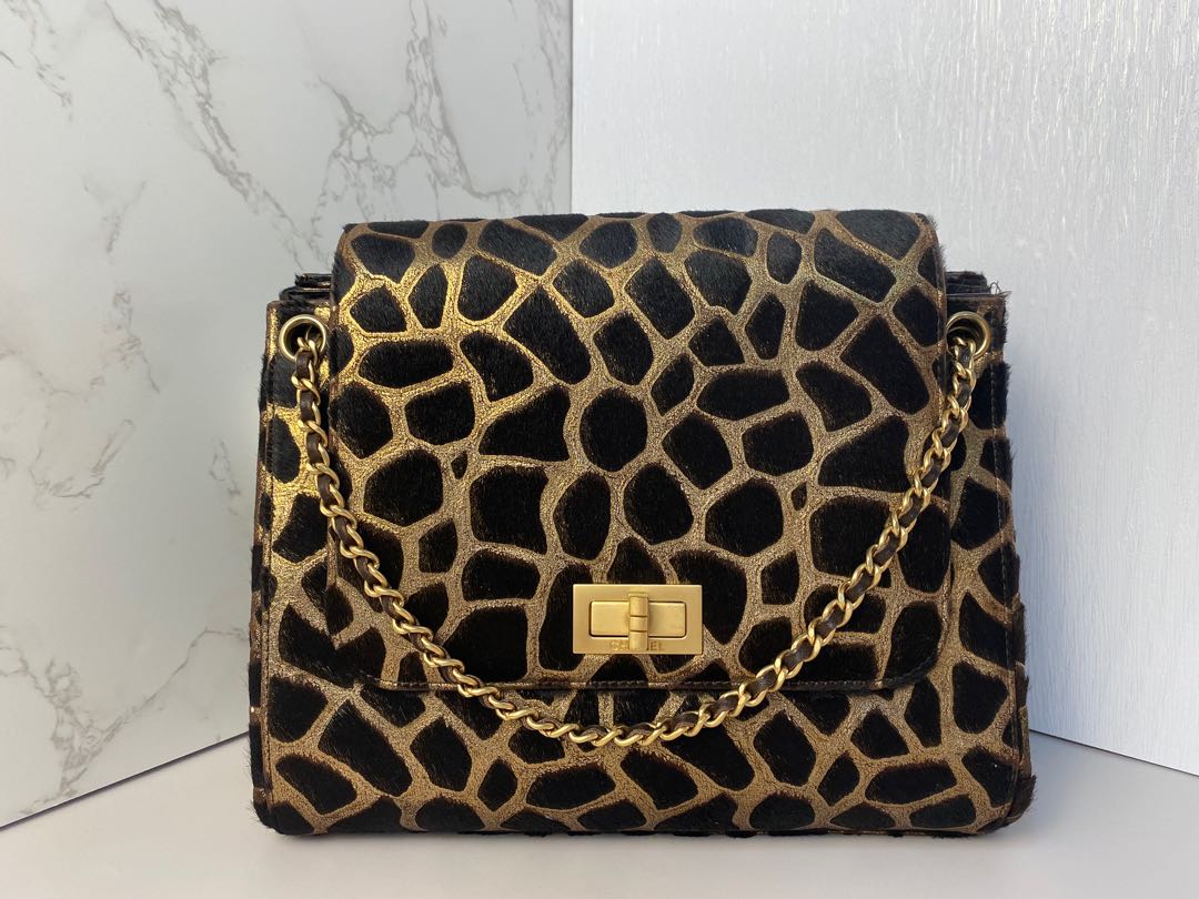 Chanel Giraffe, Women's Fashion, Bags & Wallets, Shoulder Bags on Carousell