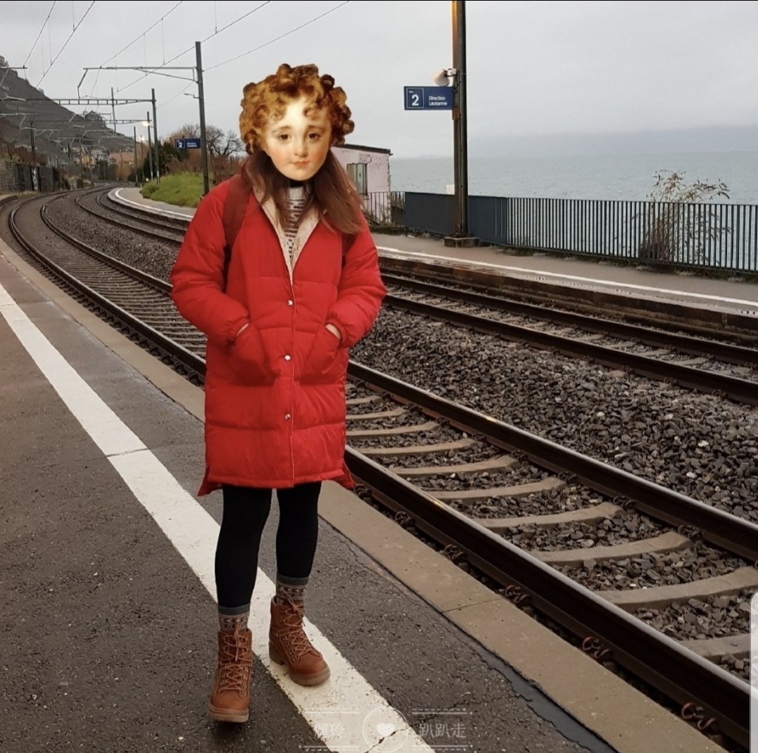 Red chilli clearance coat