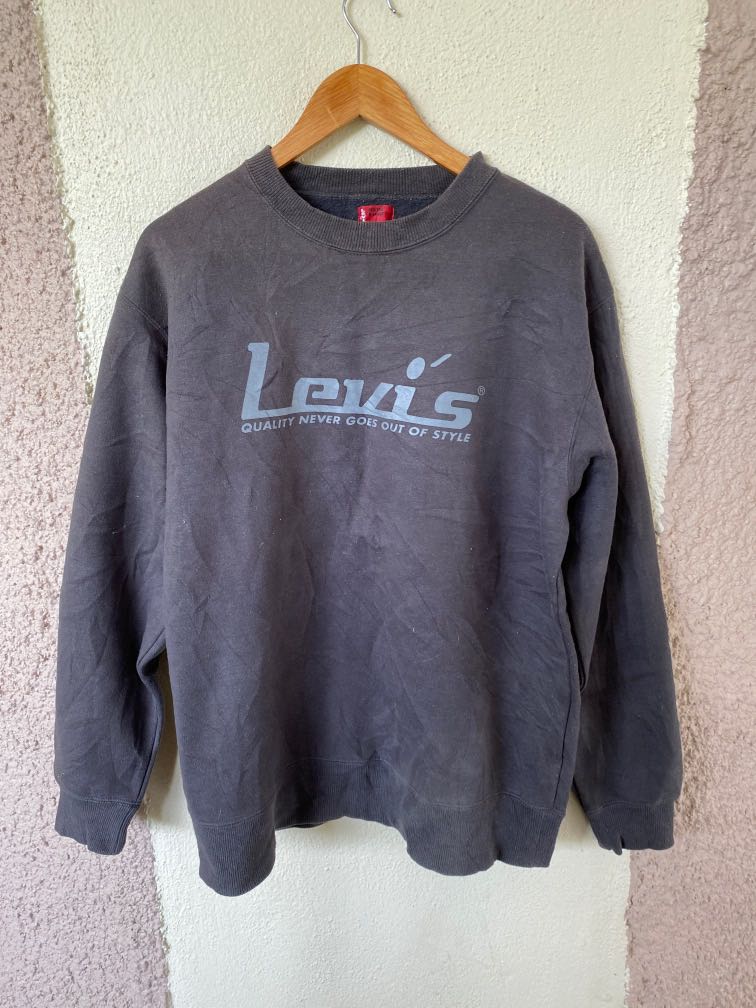 clearance levis