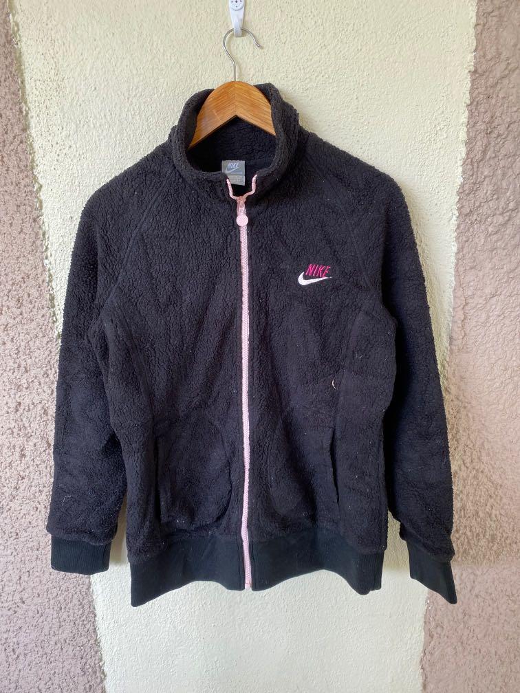 nike sweater clearance