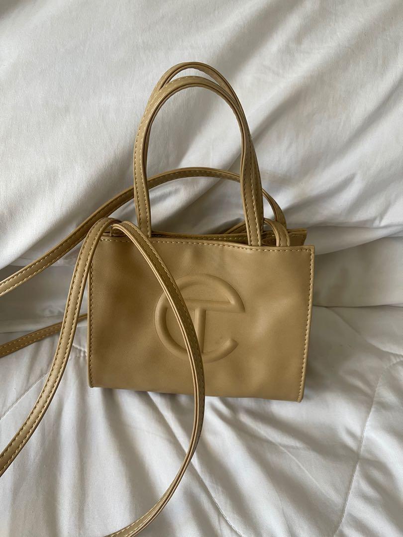 telfar small cream shopping bolsa