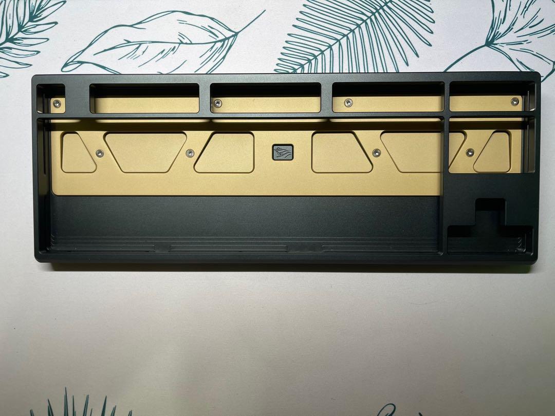 Dark Green A Stock Frog tkl with extras, Computers & Tech, Parts & Accessories, Computer