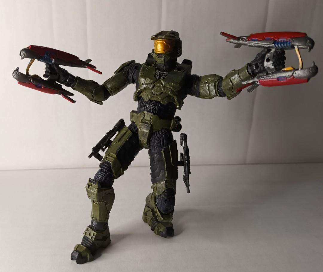 Action figure:Halo 2 Action Figure - Series 2: Master Chief with Tactical  Shotgun and Magnum - JoyRide Studios — Google Arts & Culture