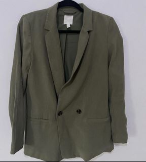 (Kategori: ) berada di . Dikirim oleh shesecondhand (ID iklan 1123234627, Gambar 1). Deskripsi: .