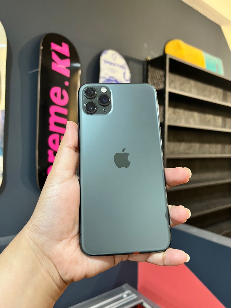 Iphone 11 Pro Max 256gb Midnight Green 10 Free Gifts Mobile Phones Gadgets Mobile Phones Iphone Iphone 11 Series On Carousell