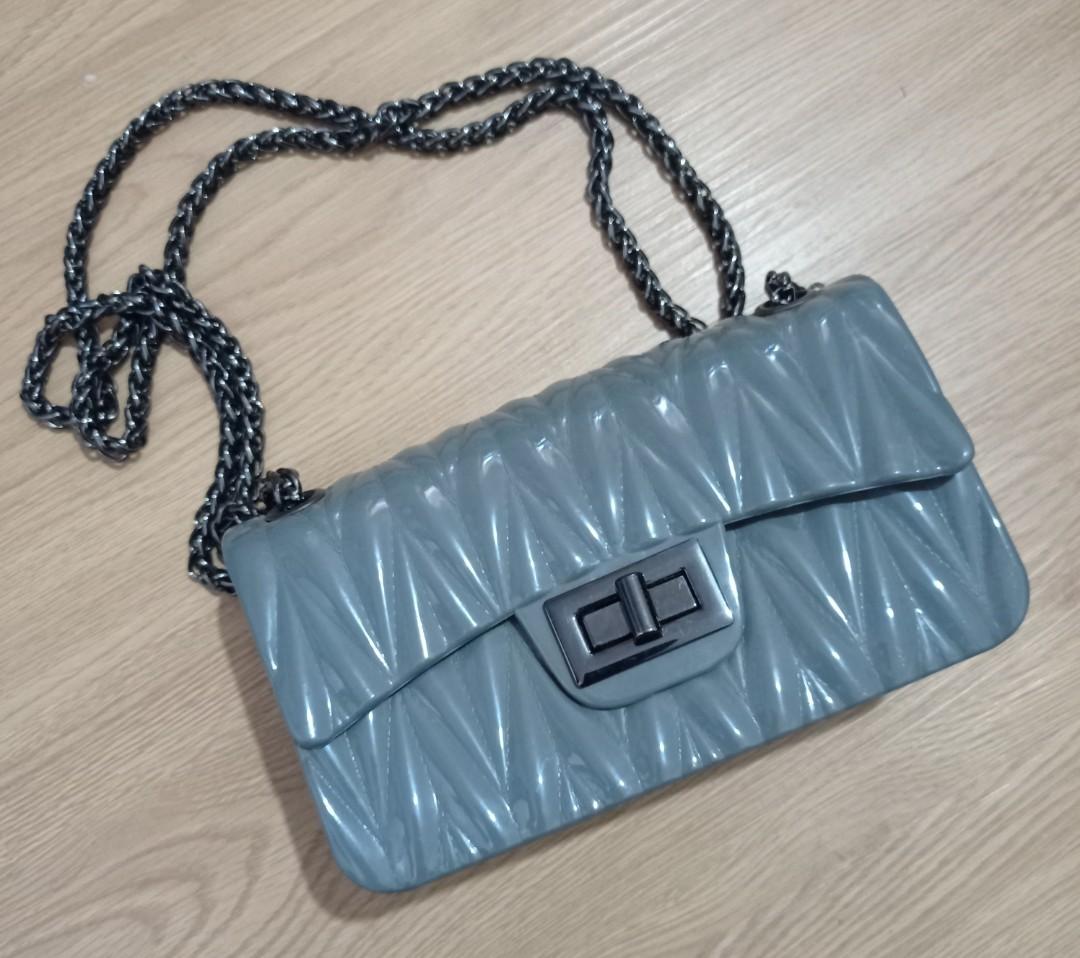 Sling bag on sale jelly miniso