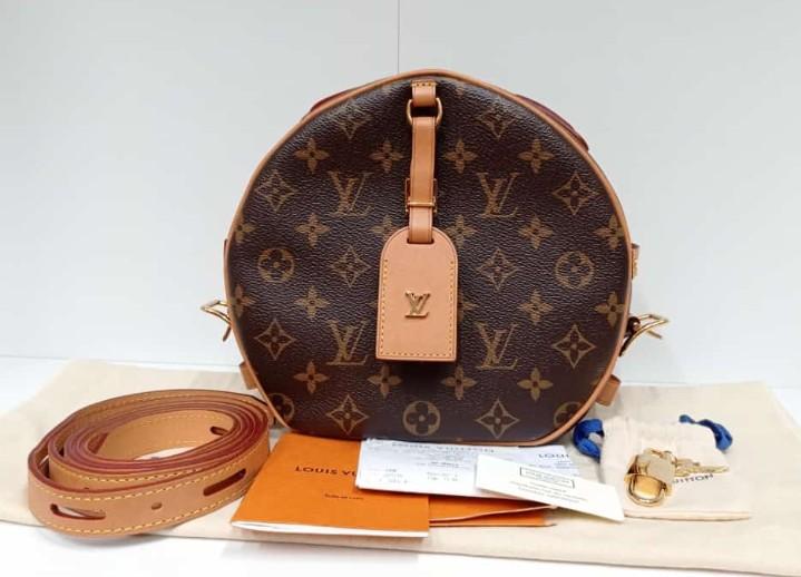 Louis Vuitton Soft Boite Monogram 2019 Comes with: dustbag, strap, receipt,  clochette, key, padlock, & box Harga 28jt #lvsoftboite