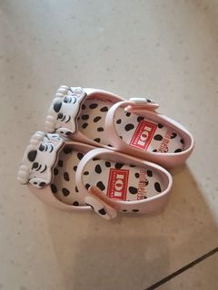 (Category: ) located in . Submitted by wanjin1811 (Listing ID 1123130729, Image 1). Description: .