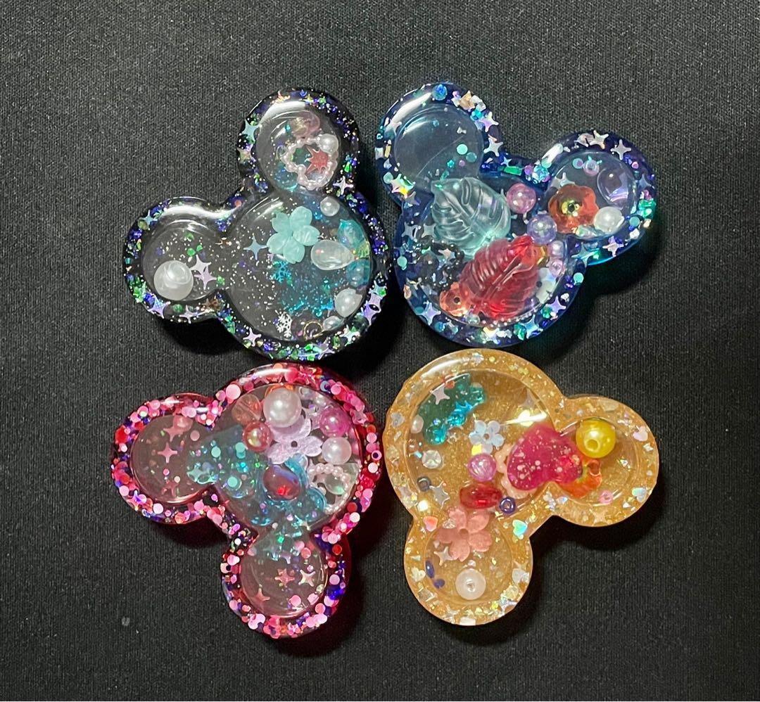 Mickey Mouse Resin Shaker Keychain Hobbies Toys Stationery Craft Handmade Craft On Carousell