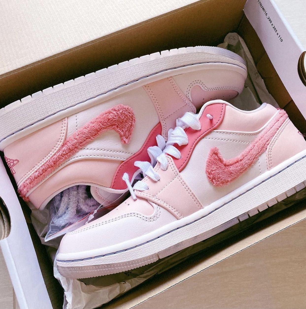 mighty swooshers pink