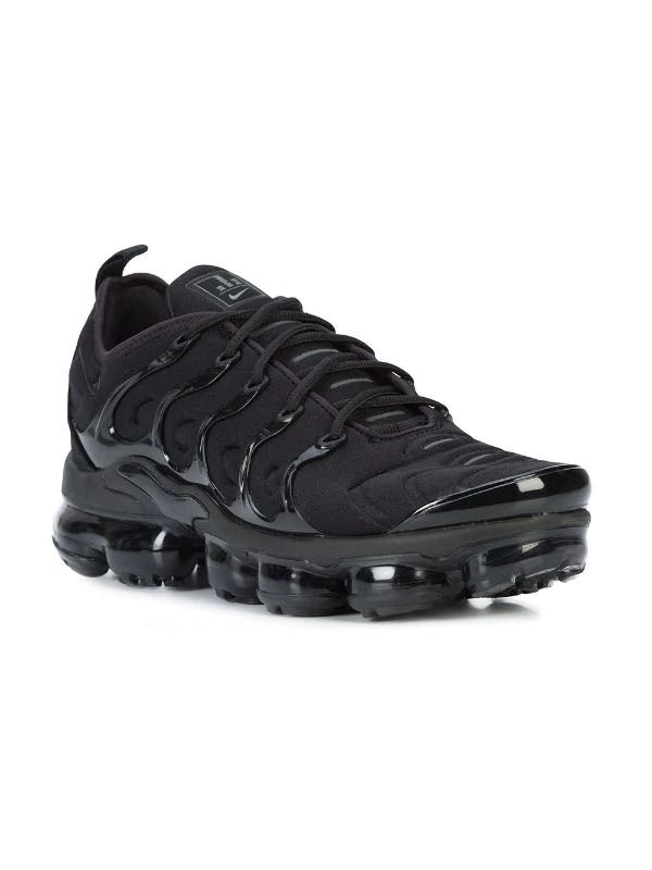 Vapormax triple online black singapore